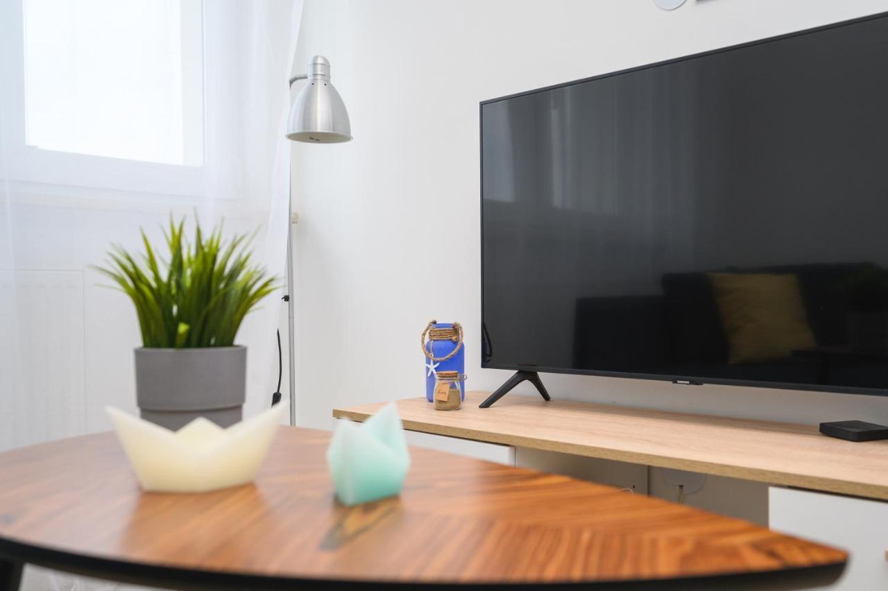 Appartamento Apartament Blue Brzezno Prostywynajem Gdansk Brzezno Esterno foto